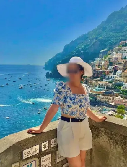 Anna, 20