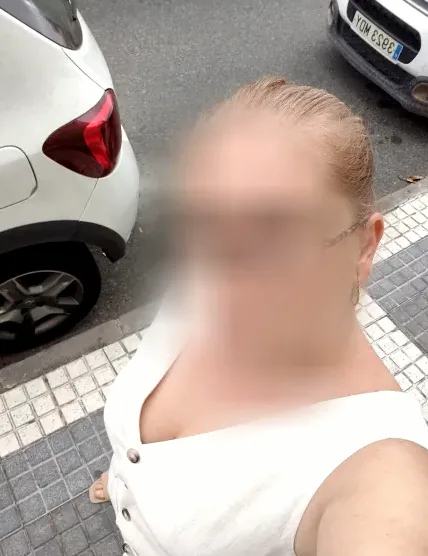 Michaela, 38