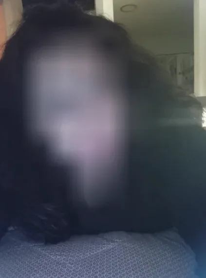 Selina, 39